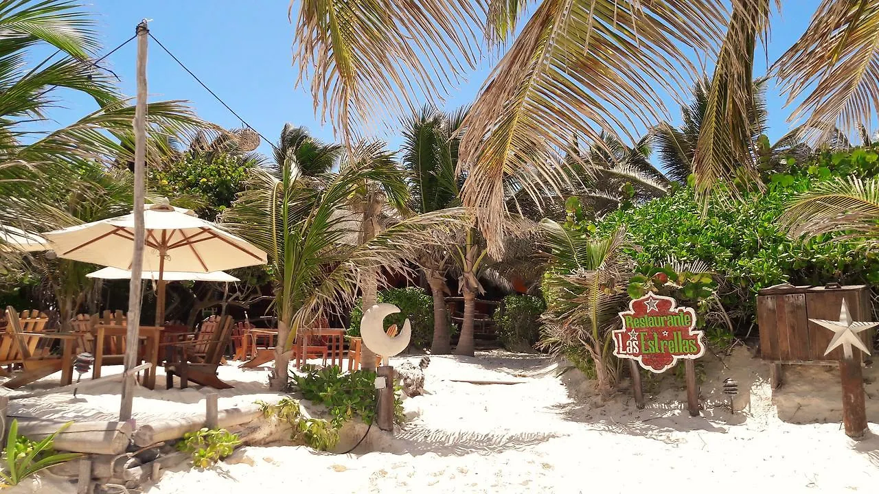 Cabanas La Luna Hotel Tulum Pueblo Mexico