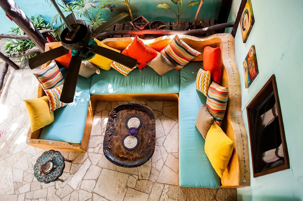 Cabanas La Luna Hotel Tulum Pueblo