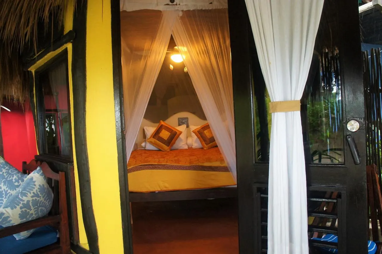 ***  Cabanas La Luna Hotel Tulum Pueblo Mexico