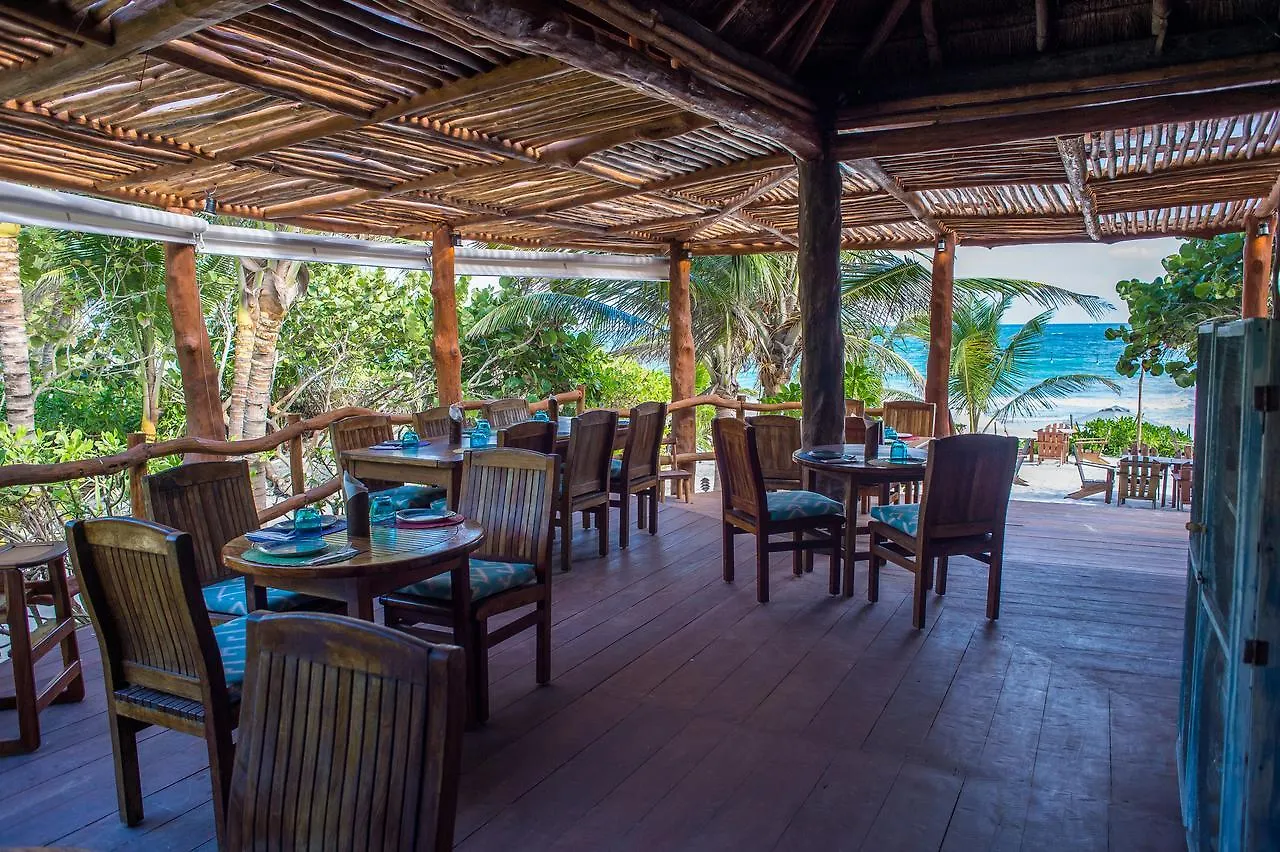 Cabanas La Luna Hotel Tulum Pueblo