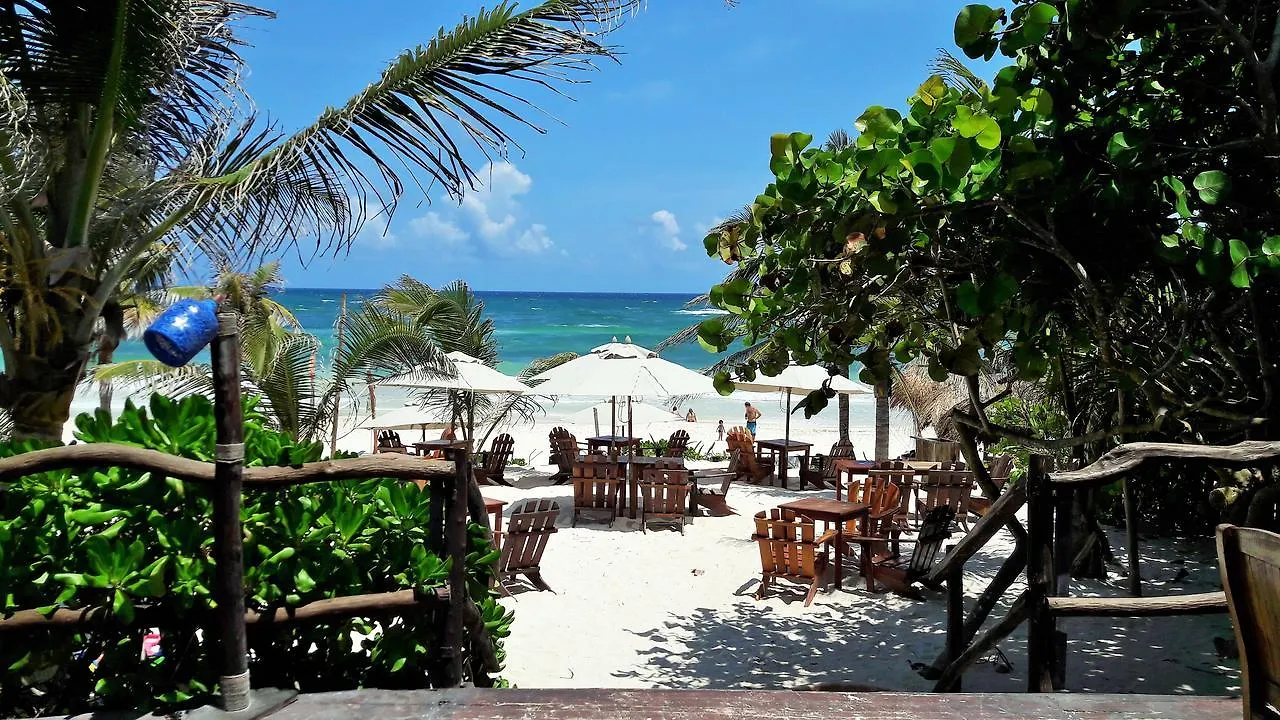 Cabanas La Luna Hotel Tulum