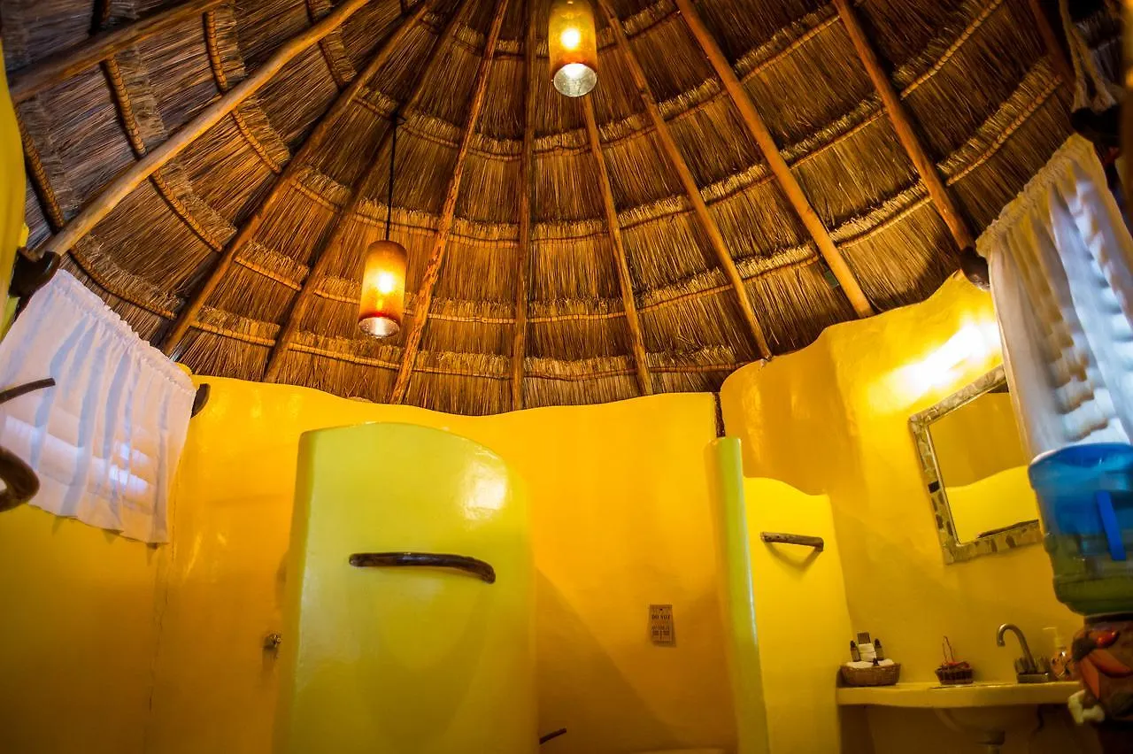 Cabanas La Luna Hotel Tulum